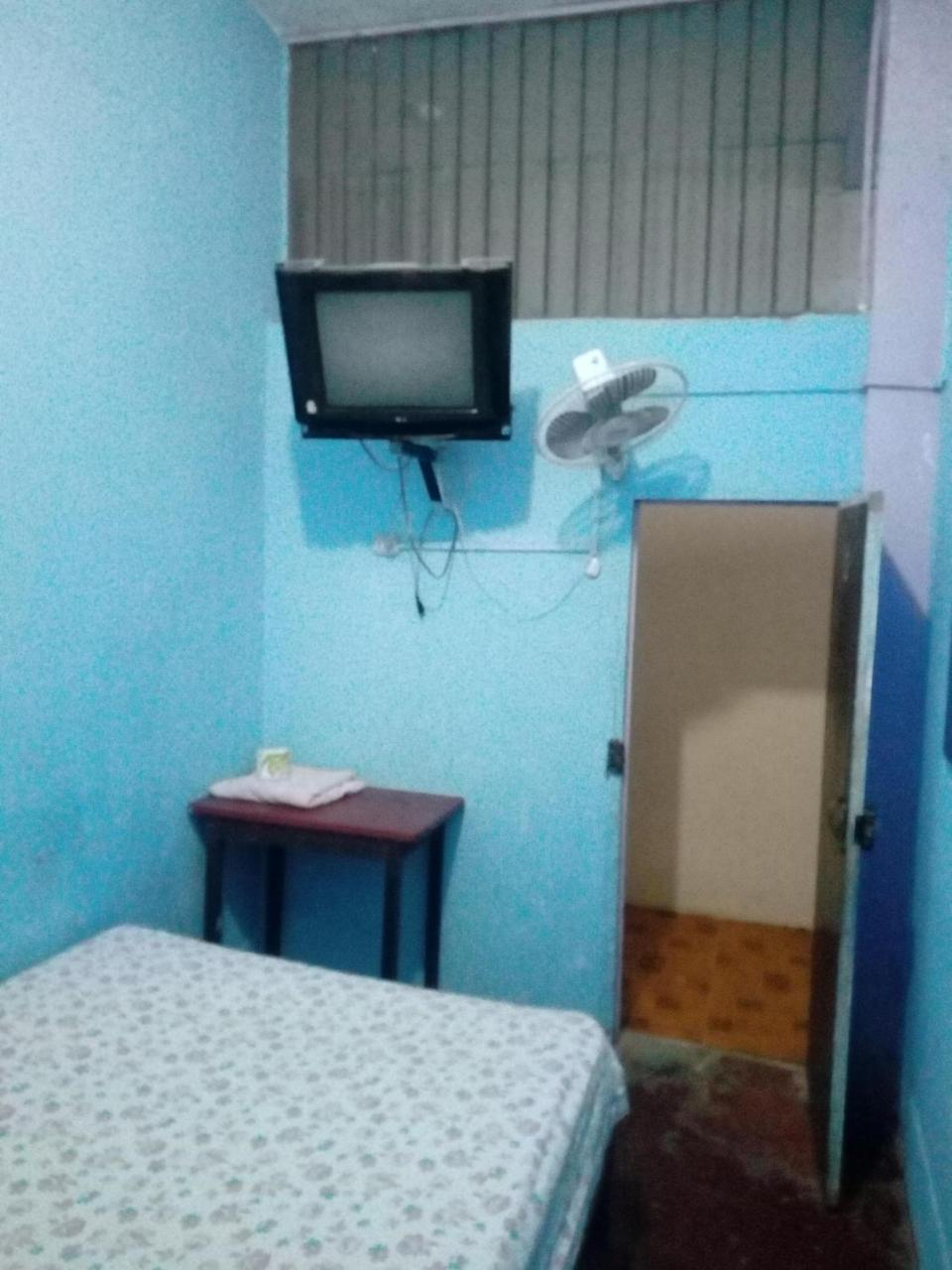 Hospedaje Independencia Pucallpa Esterno foto